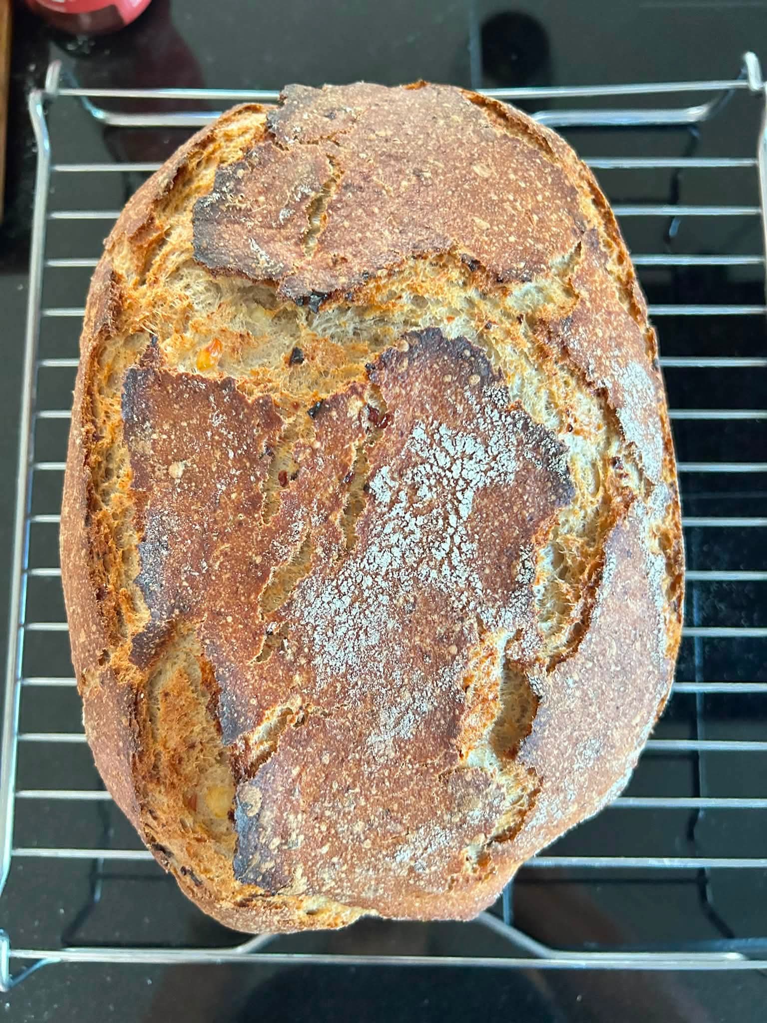 Saftiges Proteinbrot mit Hüttenkäse